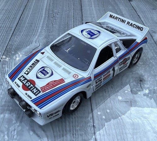 Bburago lancia rally 037 - bburago,